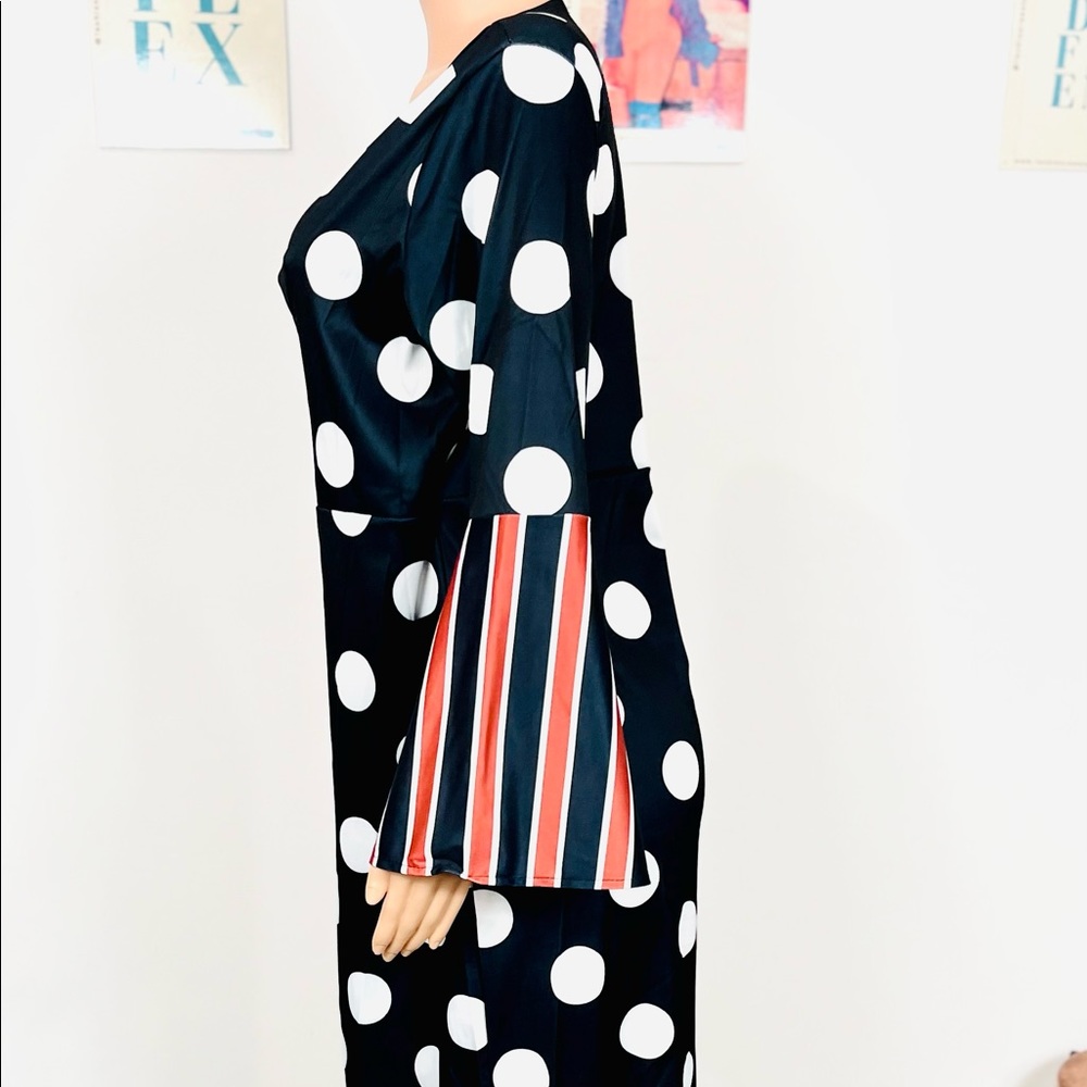 Elegant Duster / Wrap Dress: 2X - Picture 13 of 14